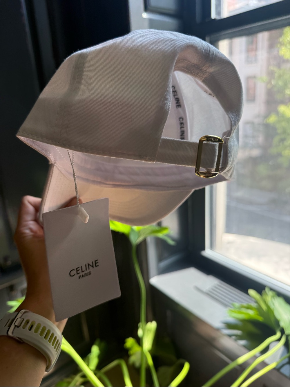 CELINE White Baseball Cap with Black 'C' - Picture 4 of 5